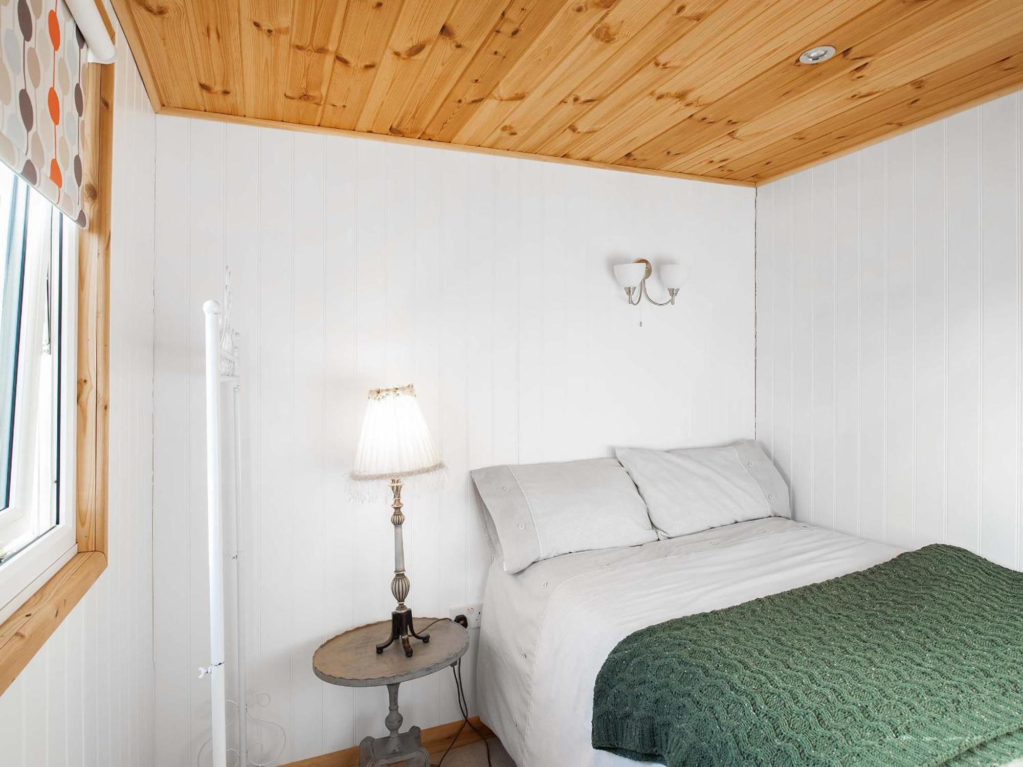 School Lodge Burwarton Экстерьер фото